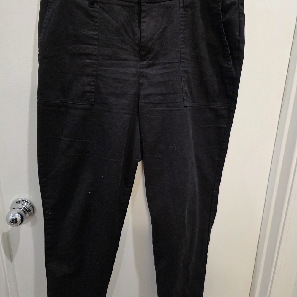 Black High-Waisted Pants